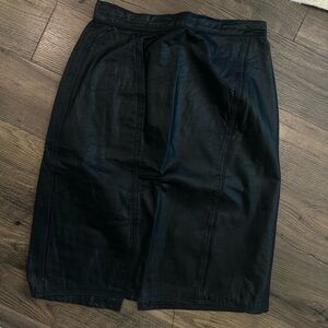 Elegant Black Leather Skirt